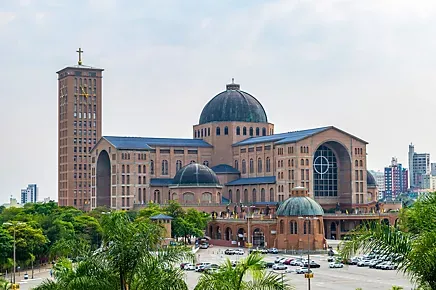Fachada do Santuário Nacional de Aparecida