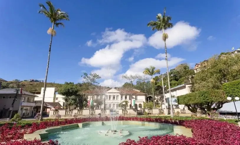 Praça e paisagem urbana de Santa Teresa